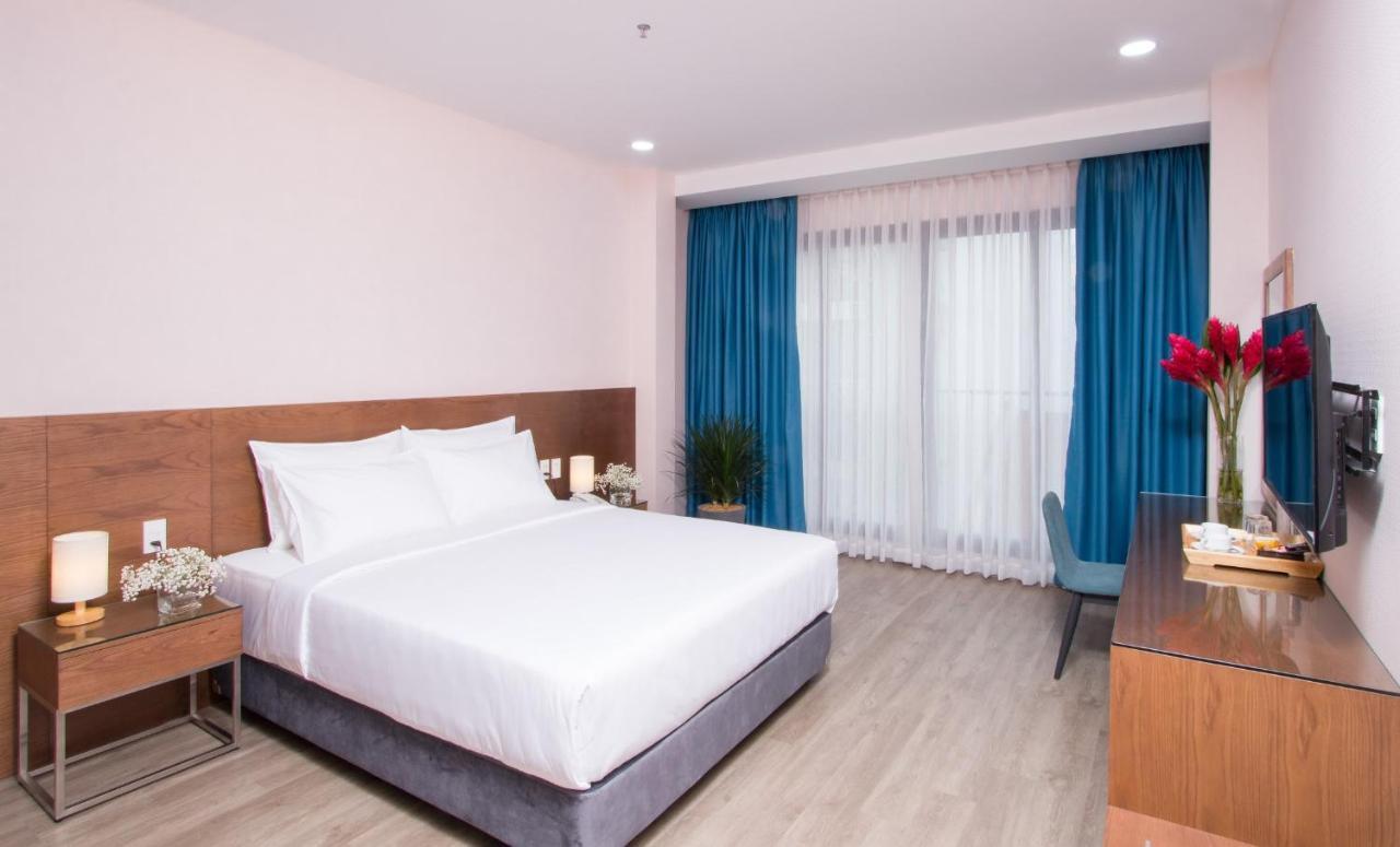 Piano Hotel Хошимін Екстер'єр фото